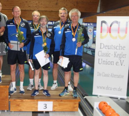 Günter, Jürgen, Gerhard, Alois, Harald (v.li) Senioren B 3.Platz DM